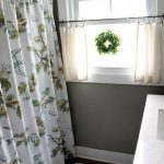 bathroom window curtains i love the little wreath and the neutral airy curtains that allow TZVCDOD