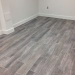 wood tile flooring gray wood tile floor no3lcd6n8 GASNIFZ