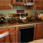 wine decor for kitchen |  Decorating Your Kitchen With A Wine