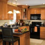 Maple Cabinets in Traditional Kitchen - Aristokraft