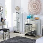 Stunning Mirrored Bedroom Furniture for Elegant Interiors