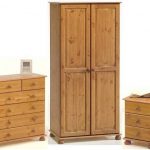 Pine Wardrobes u2013 A choice of Rustic Style and Durability