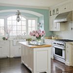 Before and After Kitchen Makeovers | Popular kitchen paint colors .