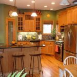 Kitchen Paint Colors with Oak Cabinets | Kitchen cabinets decor .
