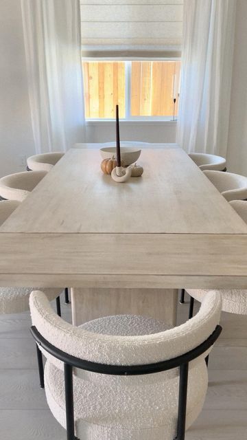 1700431874_dining-room-table-sets.jpg