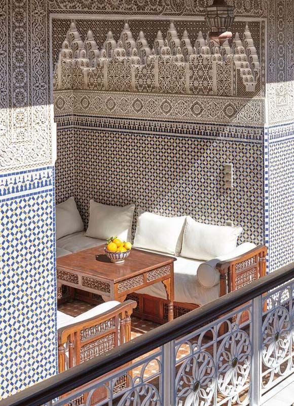 Moroccan Furniture Makes a Real Display  of Arts