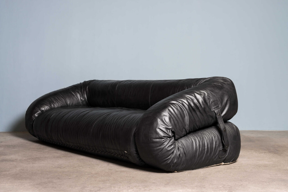 Benefit of an Italian leather sofa