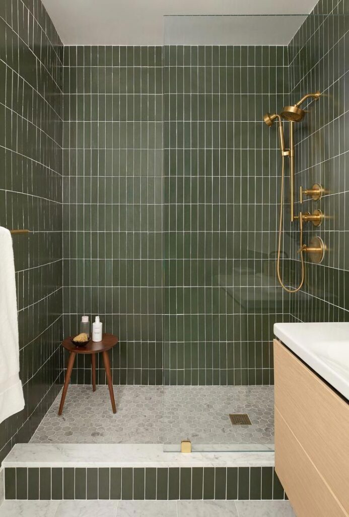 1700453265_Subway-Tile-Bathroom.jpg