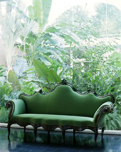 Is Adding An Antique Sofa In Your Home A Good Idea?