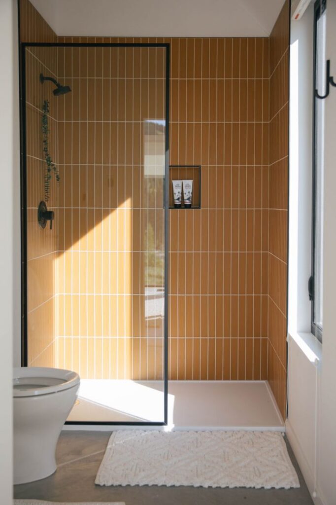 1700469643_Bathroom-Wall-Tile-Ideas.jpg