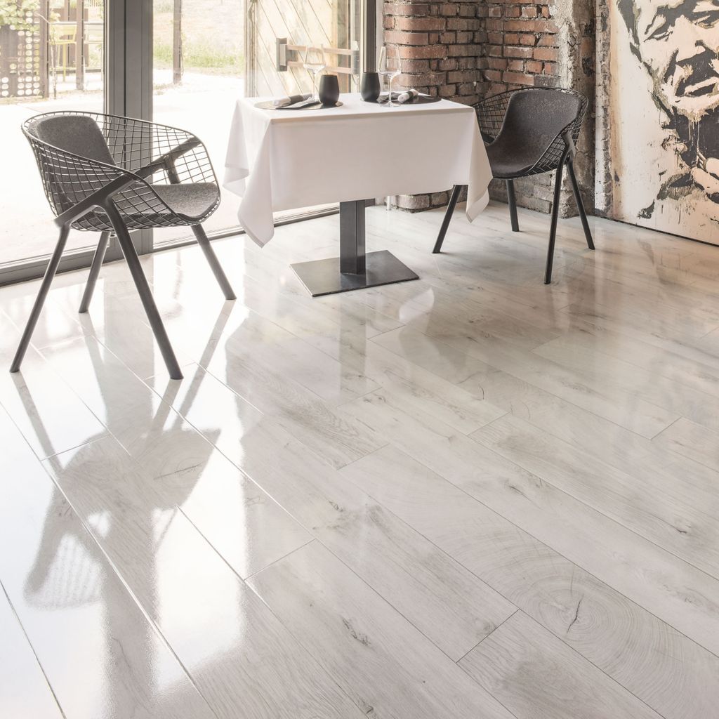 Contemporary white laminate flooring