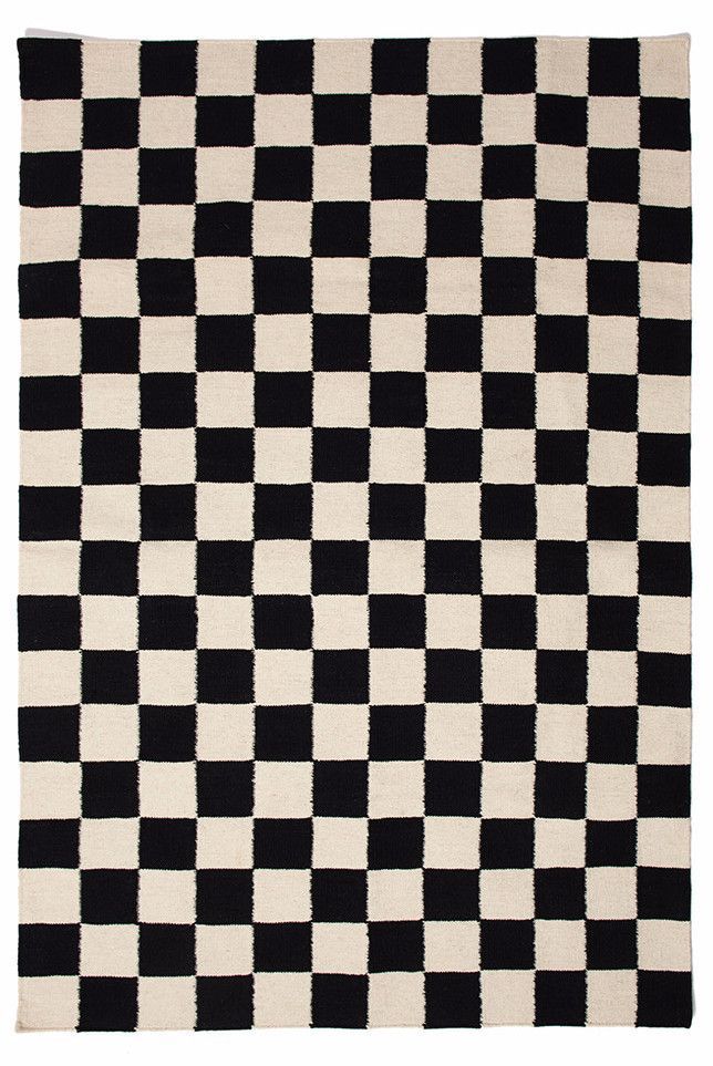 1700527705_black-and-white-rugs.jpg