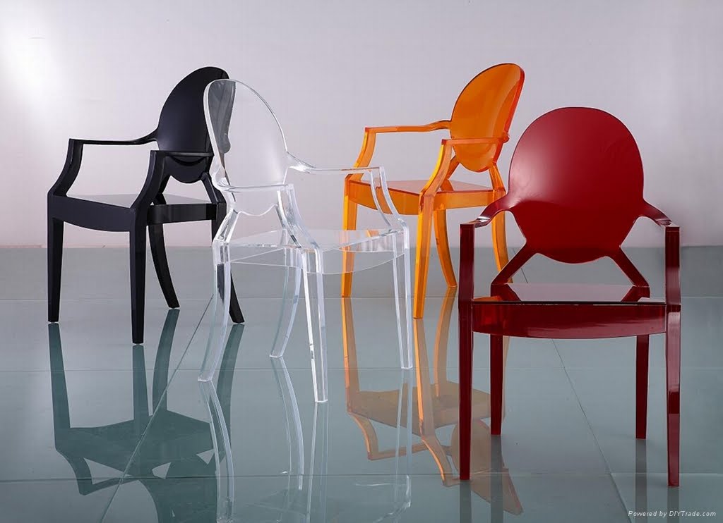 Acrylic Furniture: The new definition of style at your place