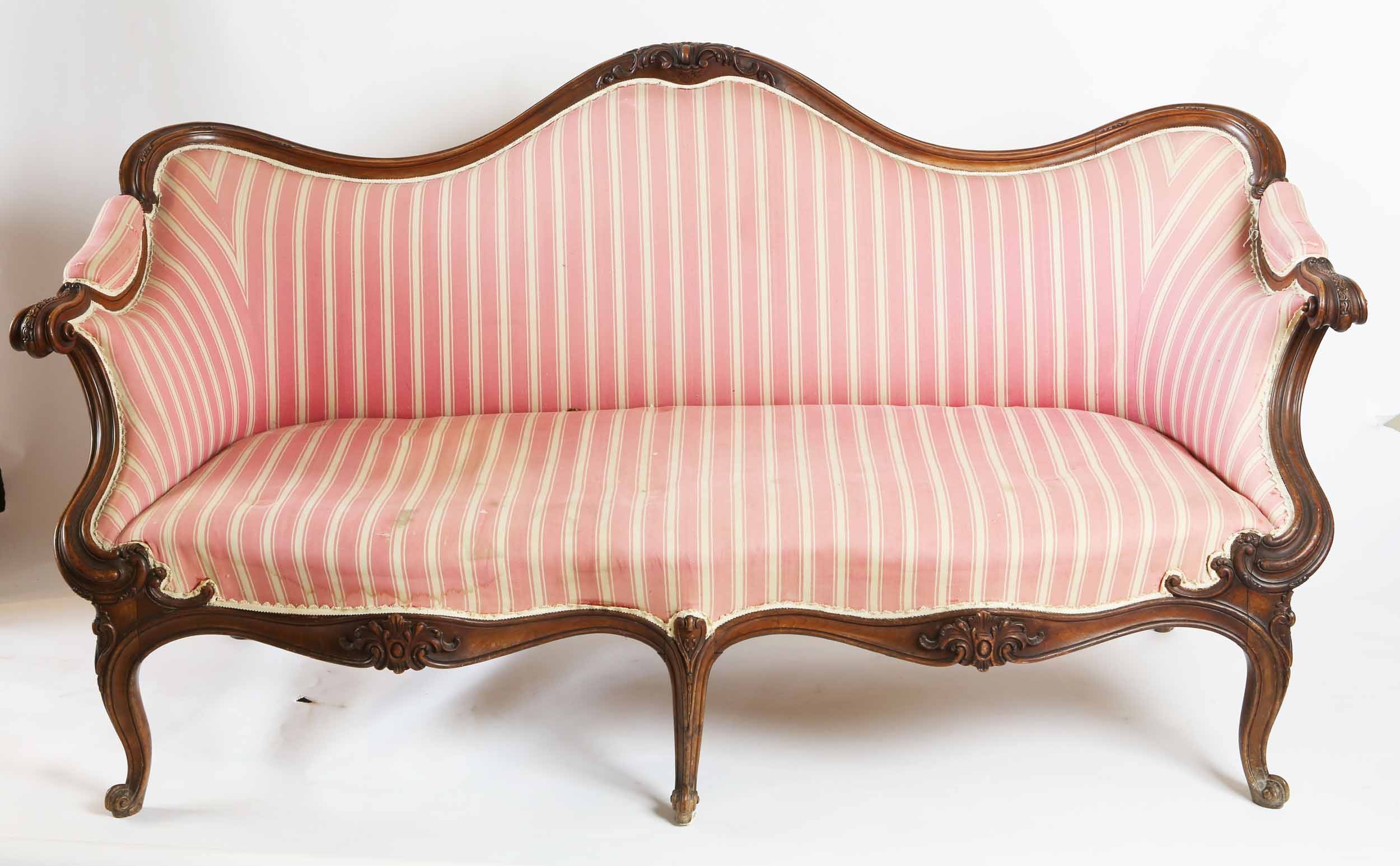 antique sofa if you are successful in buying an antique settee then you can VDYSAPQ