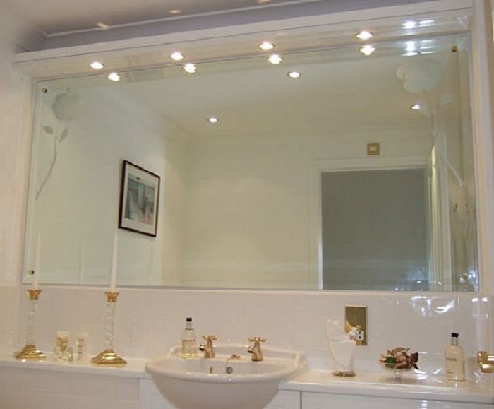 bathroom wall mirrors importance of decorative bathroom mirrors : mosaic bathroom decorative wall  mirrors UYYLBGQ