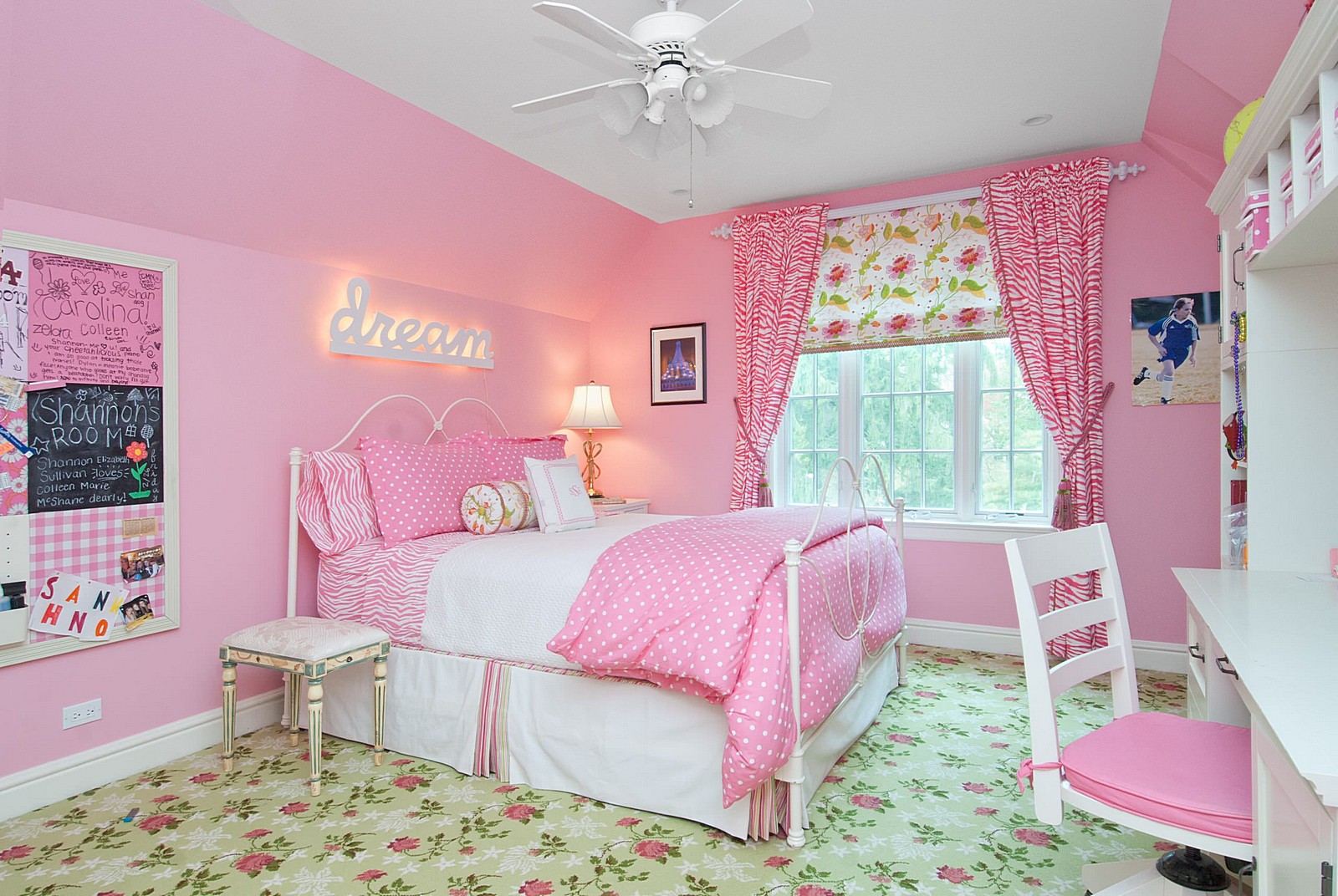 bedroom pink bedroom curtains aim pink and purple bedrooms for small home IDNRVAA