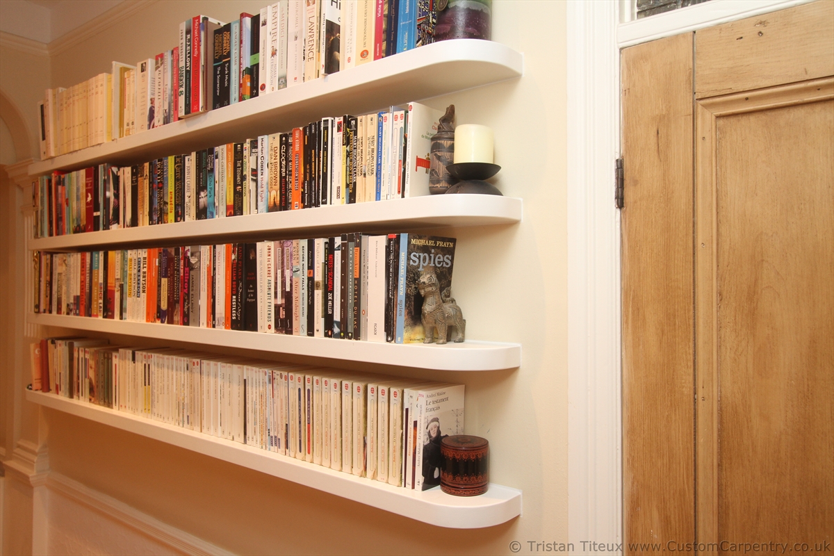 floating bookshelves curved floating shelf fitted floating shelves empatika decoration ideas CUYRHFH
