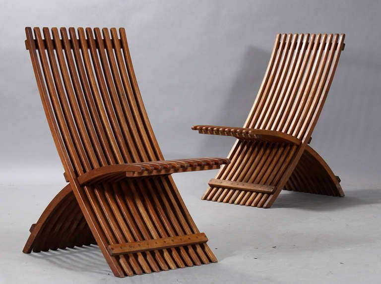 folding garden chairs pair of danish folding mahogany garden chairs 2 FCODWAG