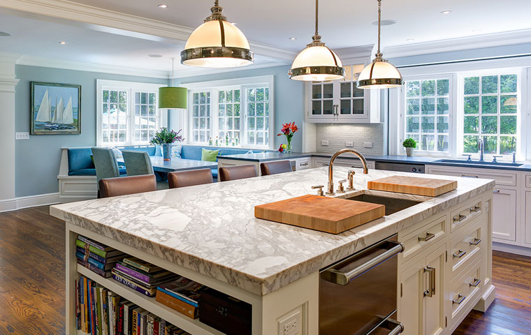 granite kitchen countertops a unique granite pattern on an island designed by cardello architects from KCPORKJ