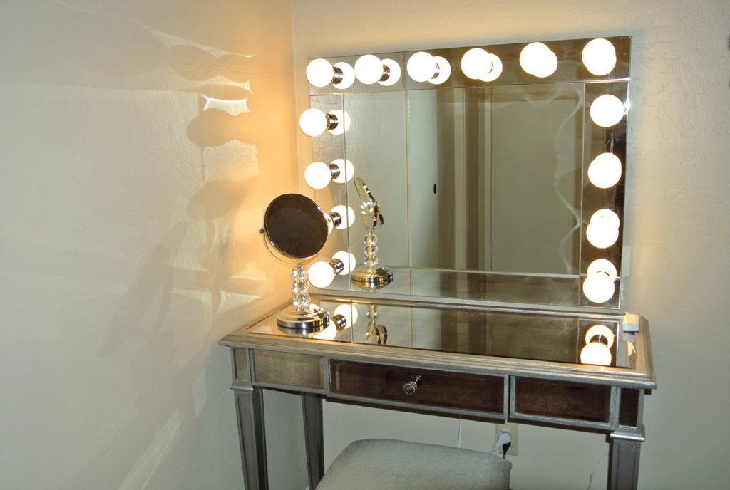 vanity mirrors ideal lighted vanity mirrorclassy and ideal lighted vanity mirror doherty  house CISIWGX