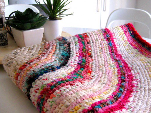 crochet rag rug learn how to make a finely woven and colourful rag rug just like PWRXRBD