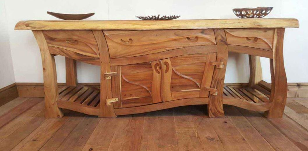 Enlighten your house with some detailed handmade furniture