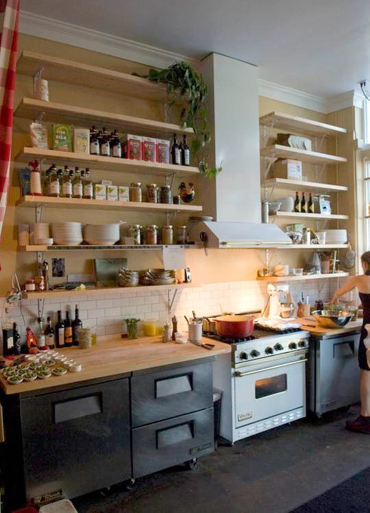 Kitchen Shelving great open kitchen shelving that will inspire you | apartment therapy FMYKLPE