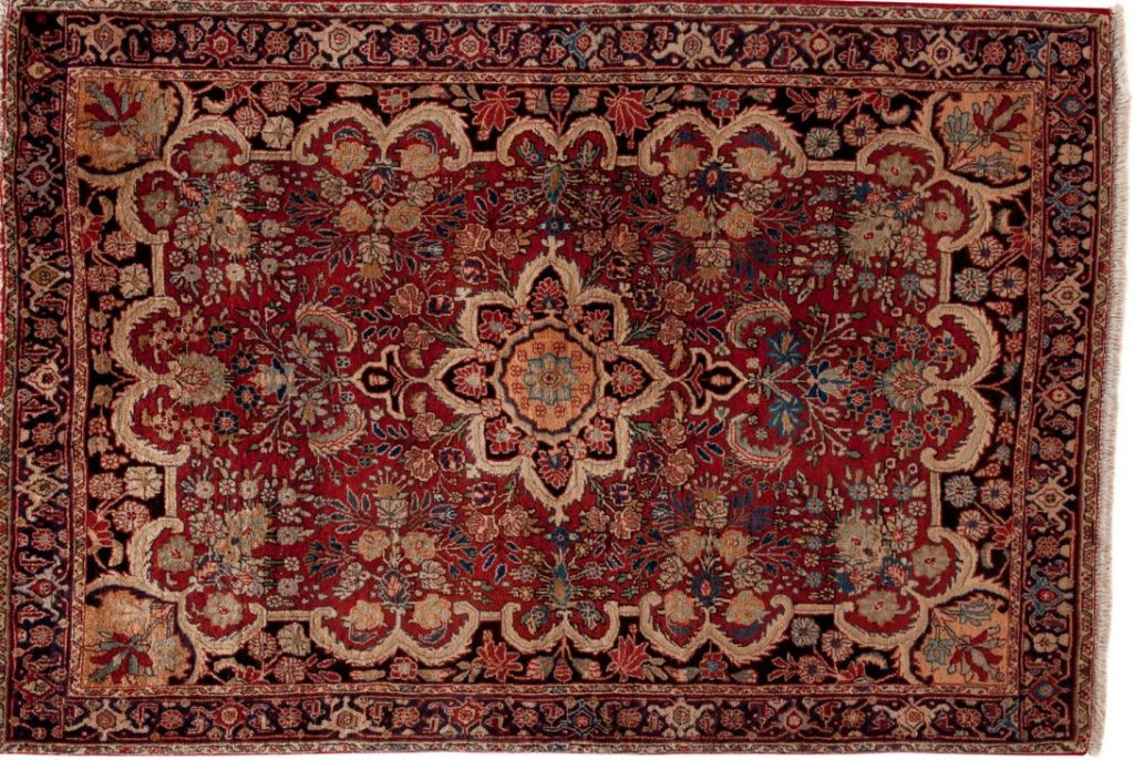 Oriental rugs are the perfect vintage partners for your house floor