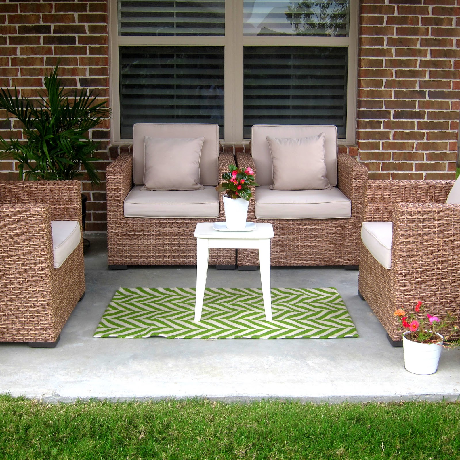 Patio rugs decor ideas patio rugs elegant wicker patio furniture with cushions and  chevron YCPBUZG
