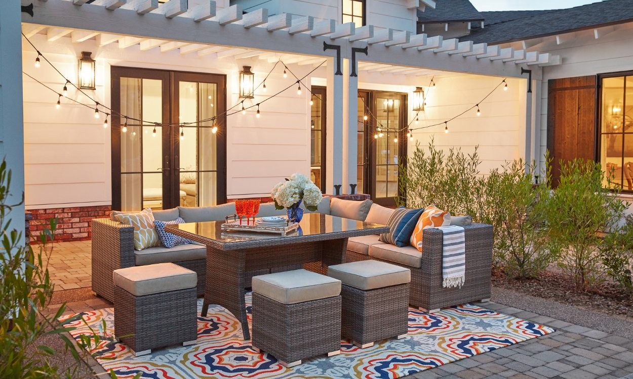 Patio rugs how to keep outdoor area rugs looking new OMHHRCF