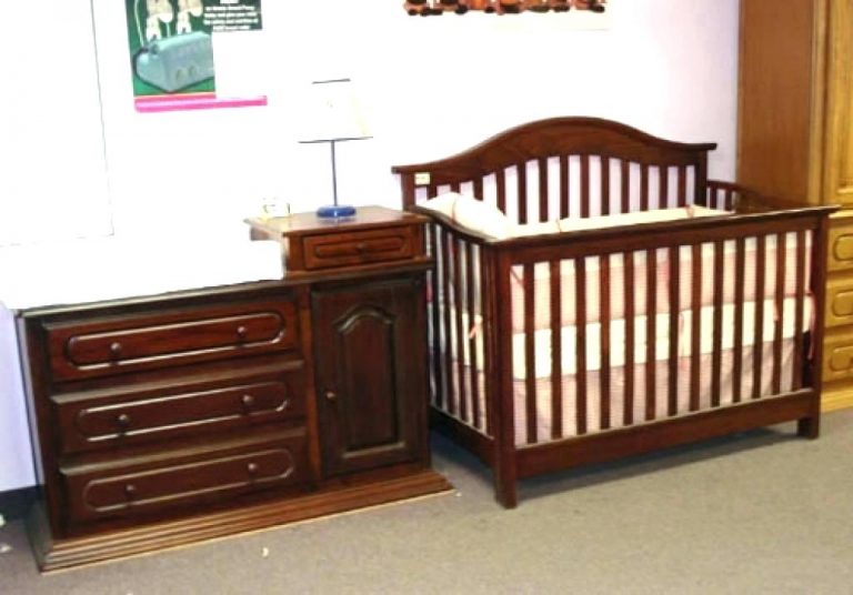 Baby Cribs with Changing Table and Dresser goodworksfurniture