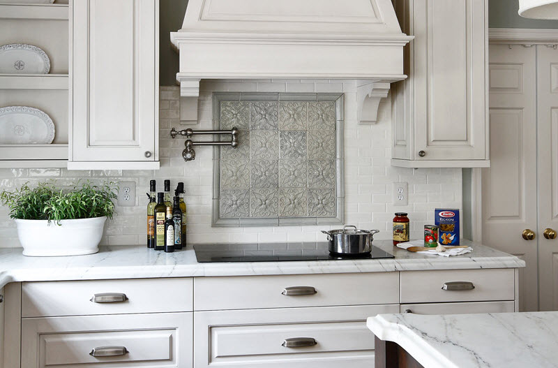 Kitchen Backsplash Ideas With White Cabinets: Food for Thought