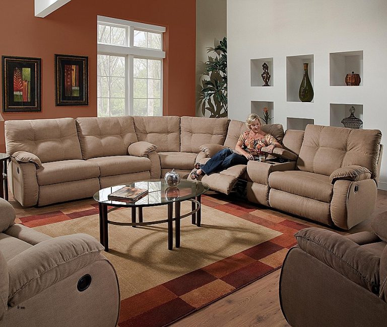 Microfiber Sectional Couch With Recliner Chic Features for Your Home