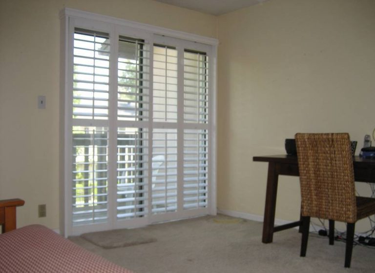Plantation Shutters for Sliding Glass Doors for Your Modern Home