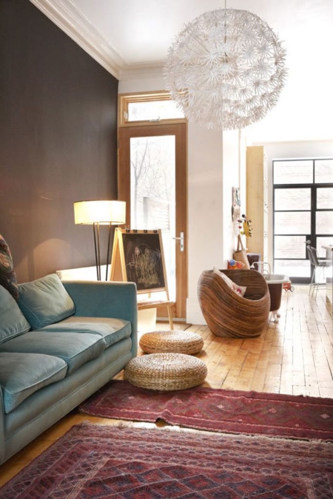 Oriental rugs are the vintage partners for your modern furniture