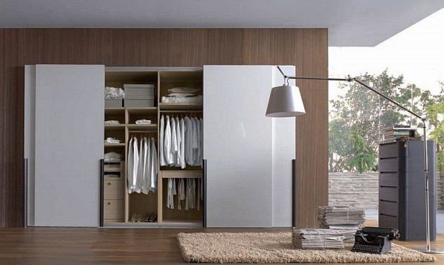 Modern wardrobes with sliding doors:
Adding Panache to Your Room