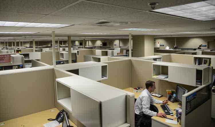 How to Soundproof Office Cubicle and Block Out Noise at Work | A
