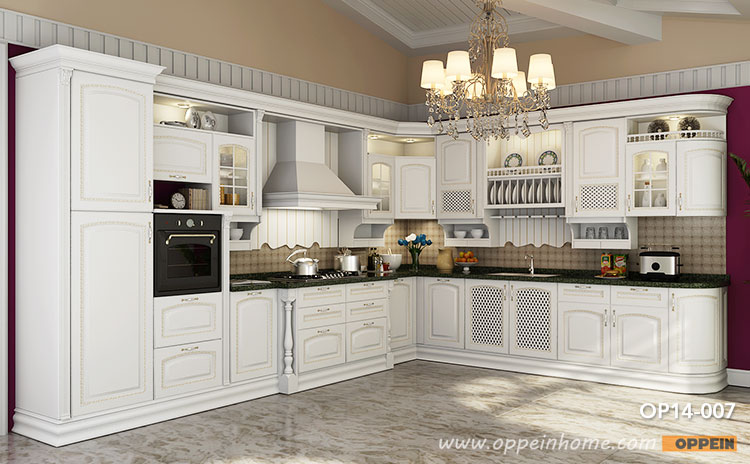 OP14-007: Traditional Birch Solid Wood Kitchen Cabinet