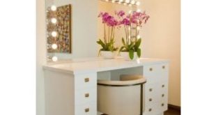 50+ Best Makeup Vanity Table With Lights - Ideas on Fot