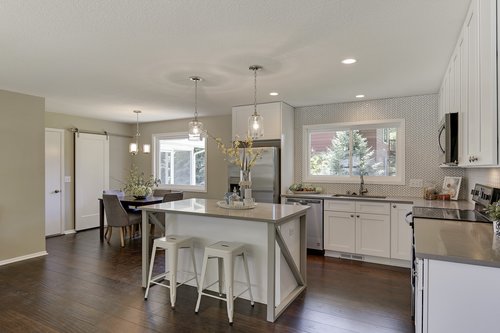 How To Choose The Best Pendant Lighting For Over Your Kitchen .