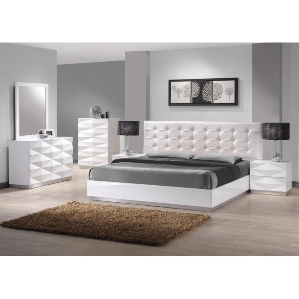 Modern White Lacquer & Premium Leather King Size Bedroom Set 3Pcs .