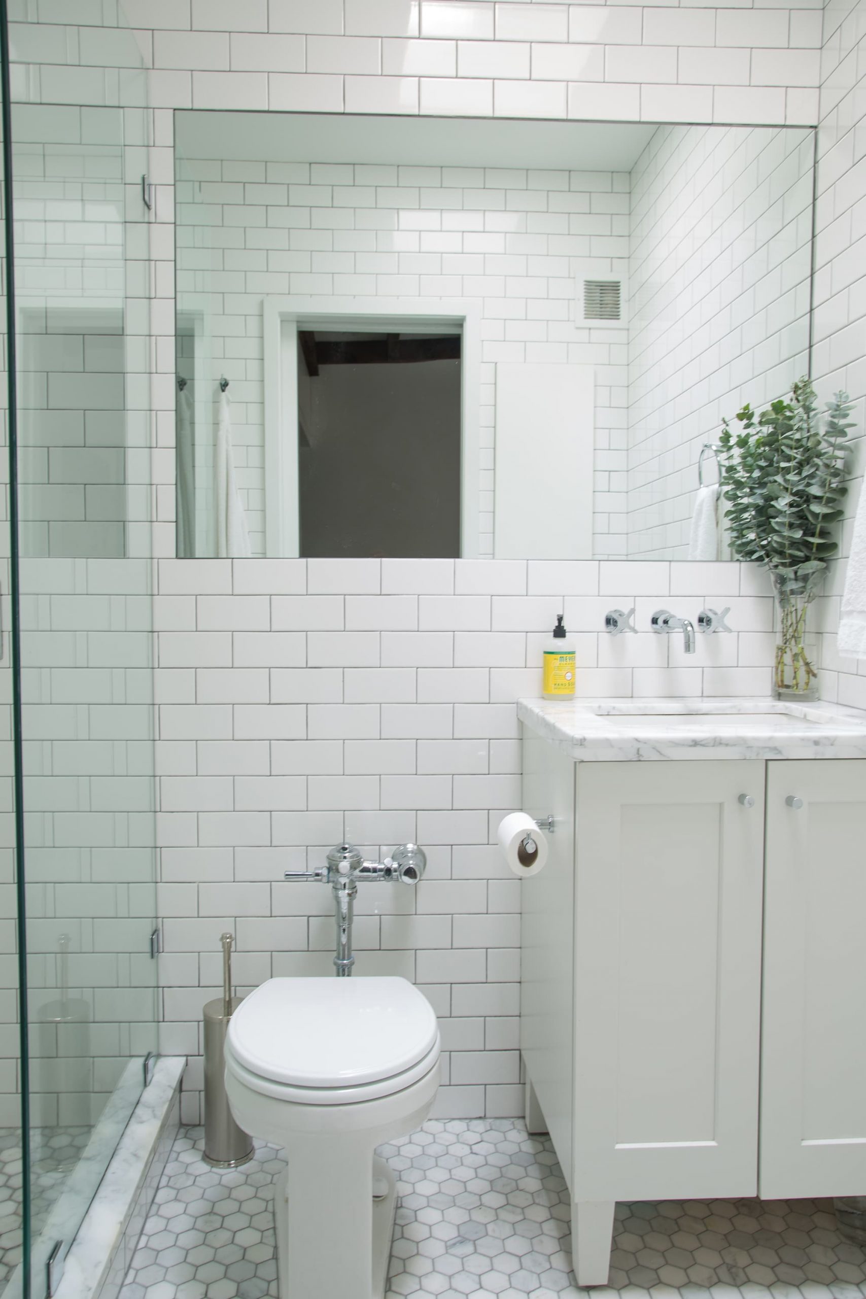 Beautiful Small Bathroom Tile Ideas