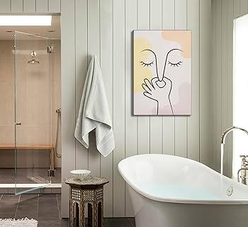 Create a gallery wall with quirky art in your ‌eclectic bathroom‍ space