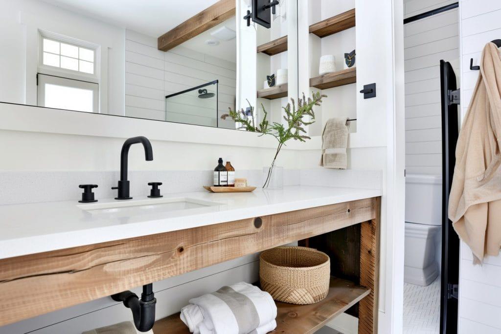 Luxury wooden bathroom ladders for towel storage and decor