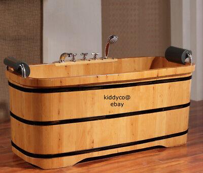 Incorporate a freestanding wooden bathtub for a⁣ spa-like experience